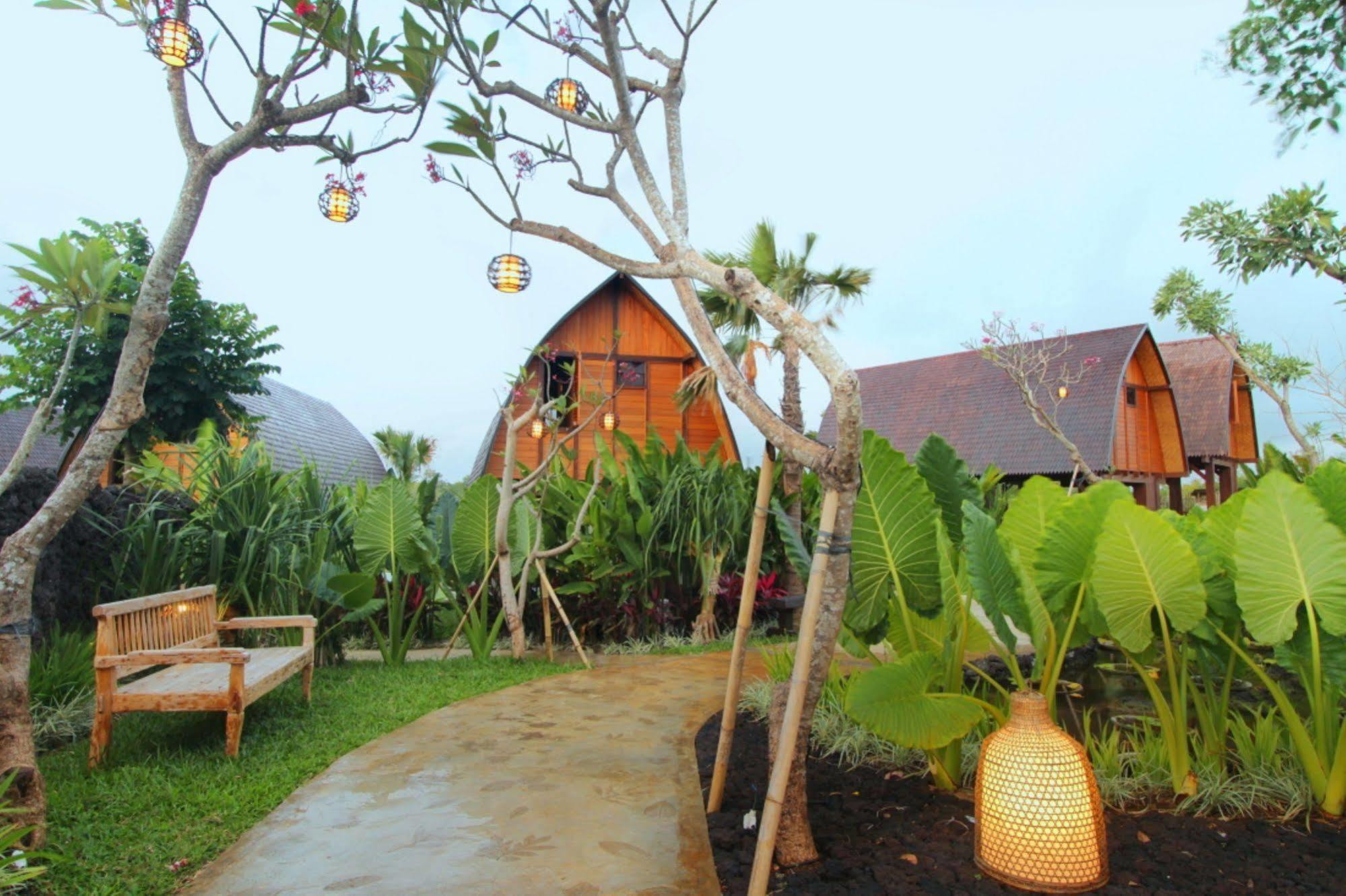 The Kirana Ungasan Vila Jimbaran Exterior foto