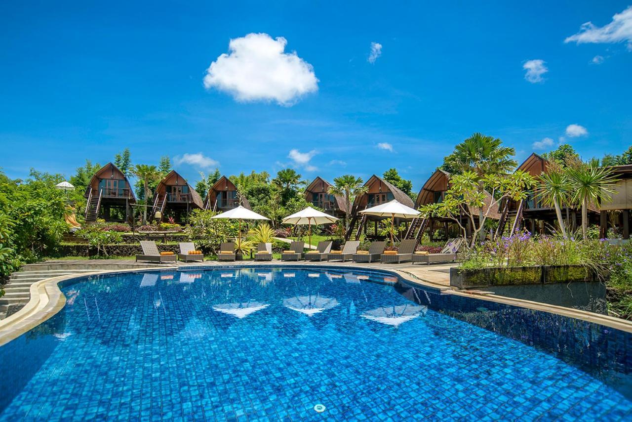 The Kirana Ungasan Vila Jimbaran Exterior foto